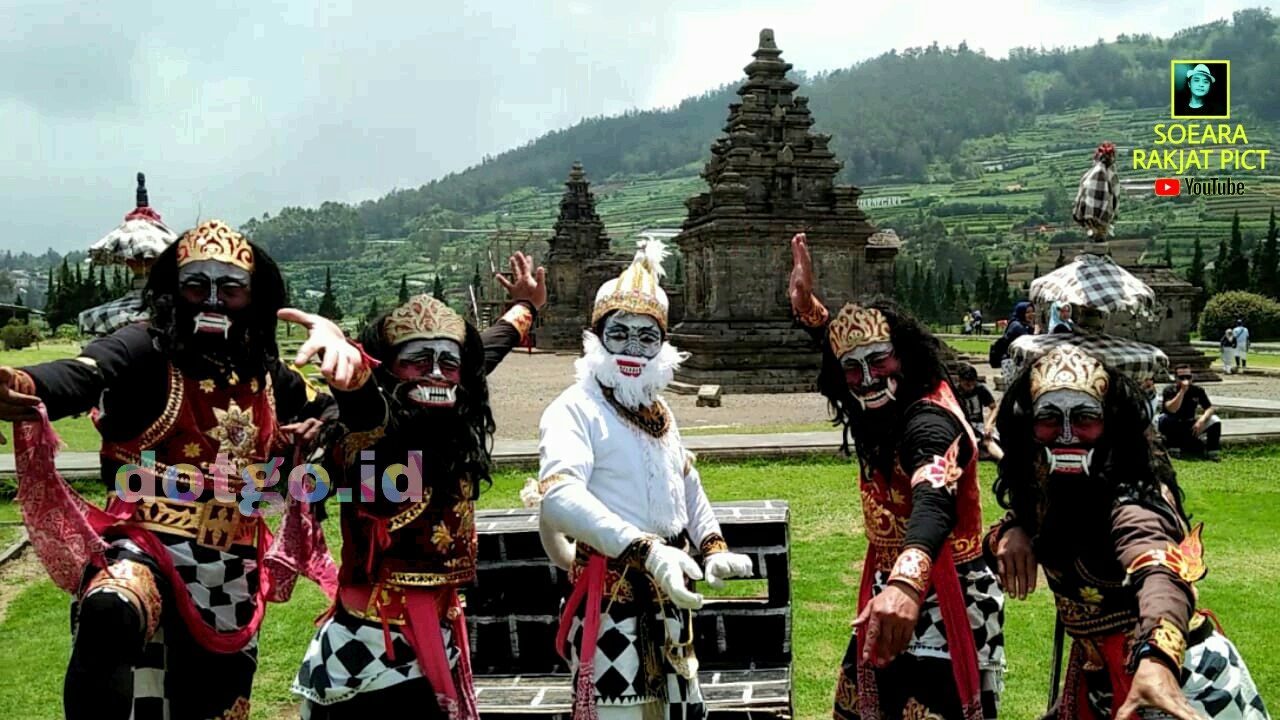  Candi Arjuna Sejarah Candi Dieng Situs Purbakala Tertua di 