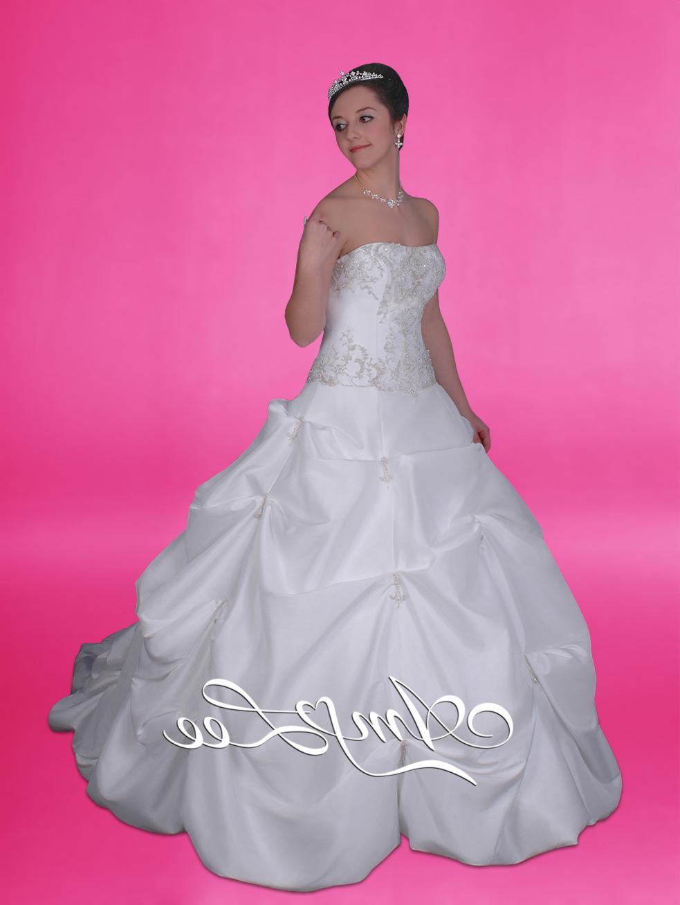 Amy Lee Bridal wedding dress