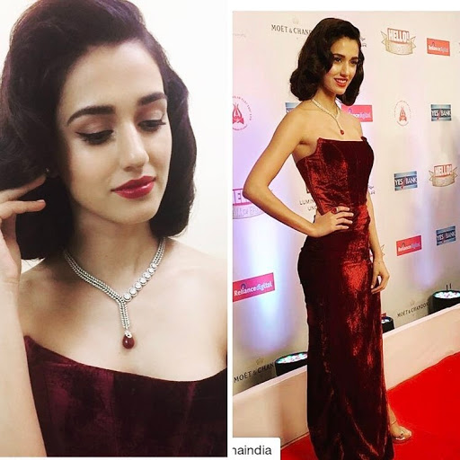 Disha Patani Looking Hot at Hello Hall of Fame Awards