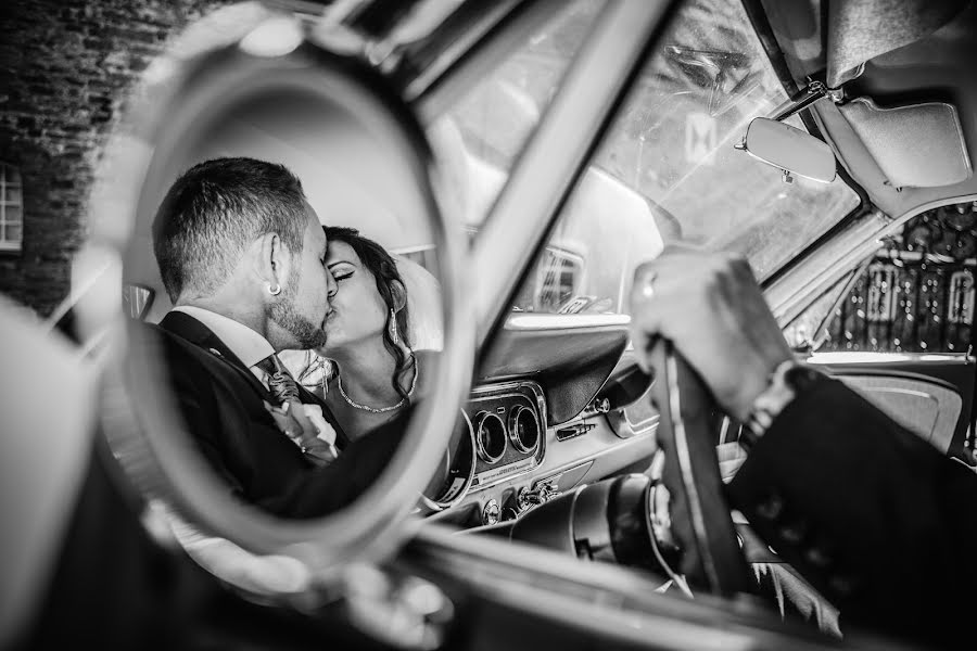 Fotógrafo de casamento Orest Buller (wedding-nrw). Foto de 29 de outubro 2018