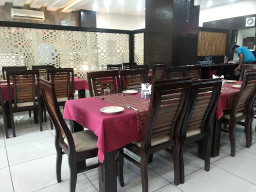 Basant Vegetarian, Basant Plaza, Near Shani Dev Mandir, Dalhousie Road, Pathankot, Punjab 145001, India, Vegetarian_Restaurant, state PB