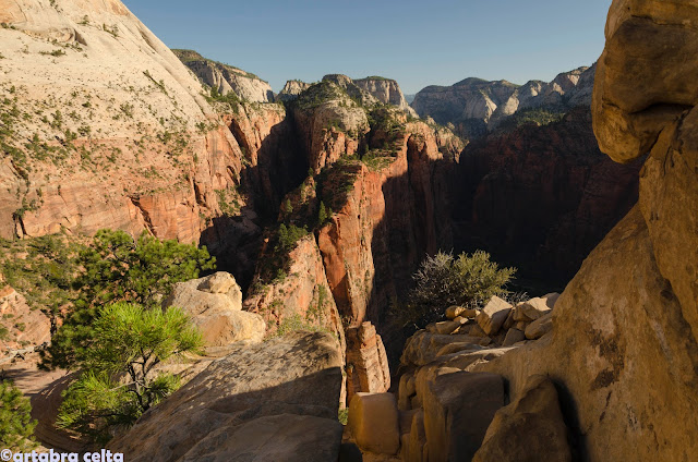 ANGELS LANDING TRAIL EN ZION N.P. (UTAH, USA)