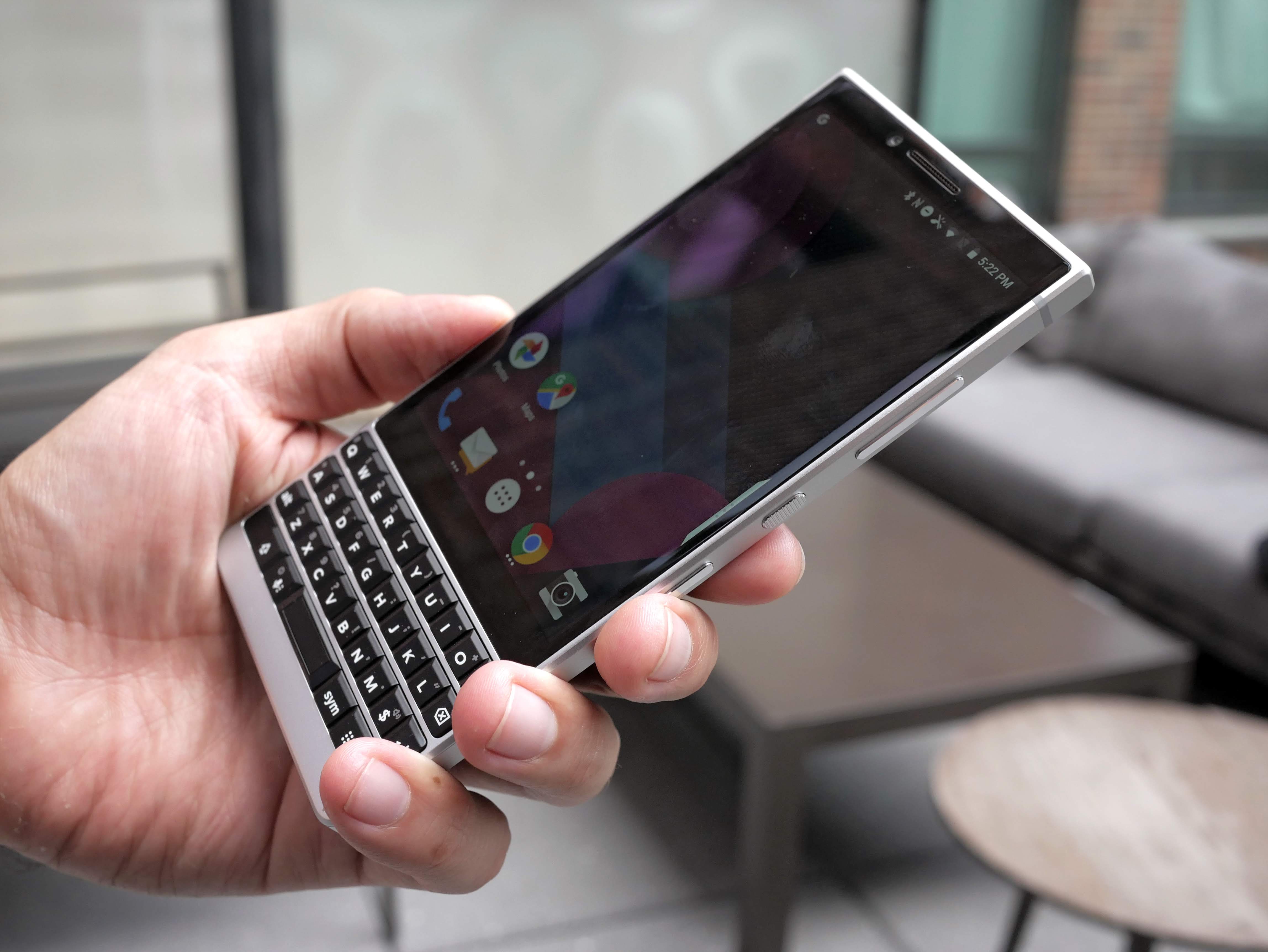 الإعلان عن BlackBerry KEY2 بمميزات رائعة ستفاجئ الجميع 