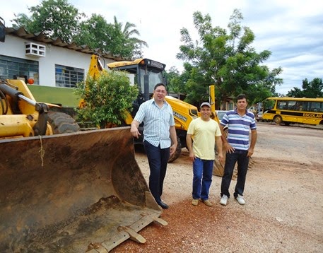 Vereador Benvindo ajuda a Administração Municipal a resolver problemas no trânsito da Cidade.