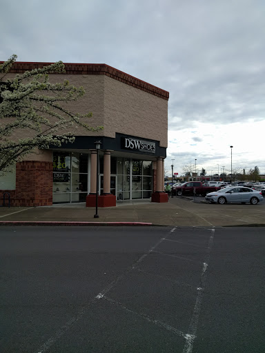 Shoe Store «DSW Designer Shoe Warehouse», reviews and photos, 16920 SW 72nd Ave, Tigard, OR 97224, USA