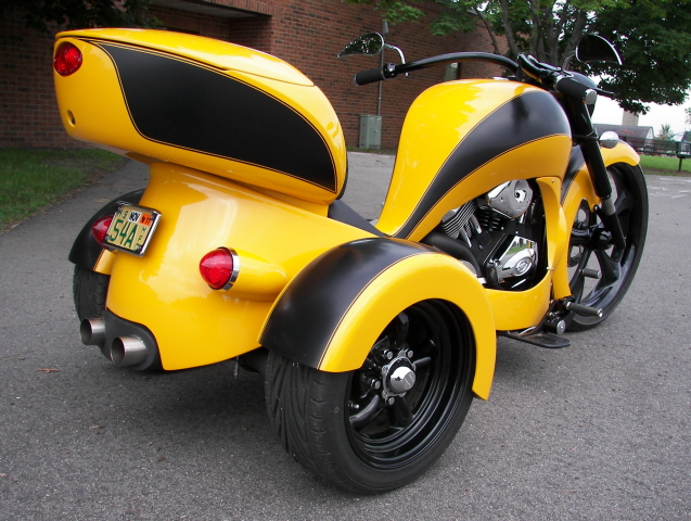 SS unos trikes...."Diferentes"  Y-b-rh-rear-trunk