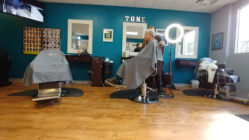 Tone's Barber Lounge - Barber Shop in Rochester