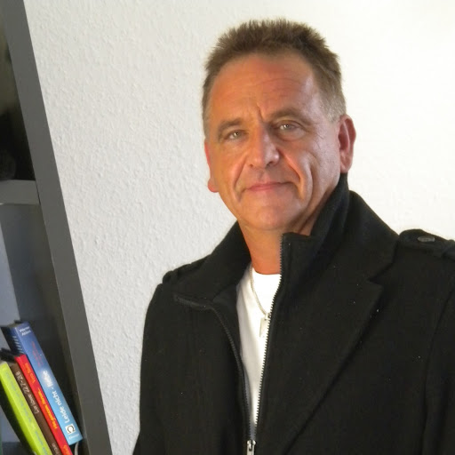 Helmut Maierhofer