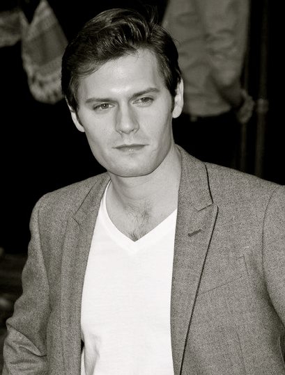 Hugo Becker Dp Profile Pics