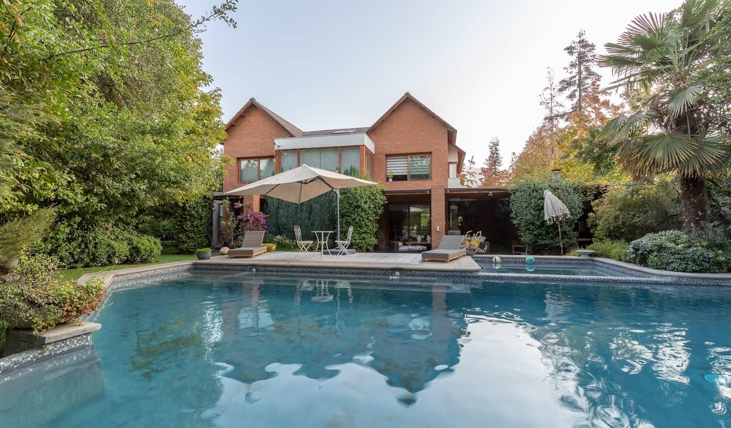 House with garden and terrace Lo Barnechea