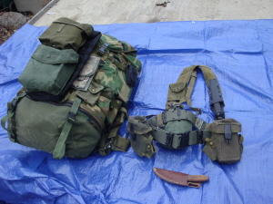 파일:attachment/The_Pioneer_Bug_Out_Bag.jpg