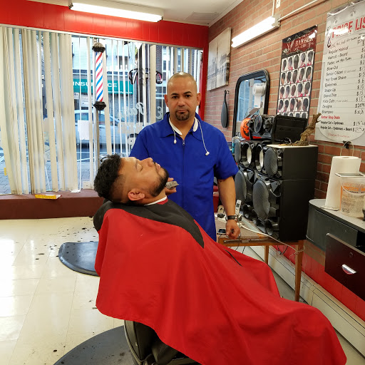 Barber Shop «THE PATIO BARBER SHOP», reviews and photos, 37 W Somerset St, Raritan, NJ 08869, USA