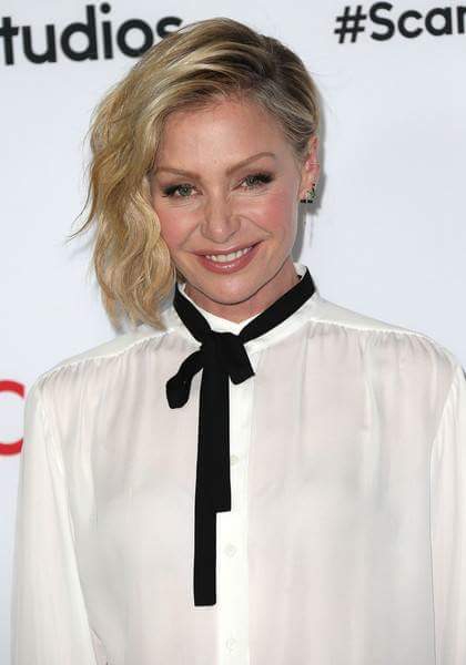 Portia De Rossi Beautiful Dp Images for whatsapp, Instagram, Pinterest, Facebook