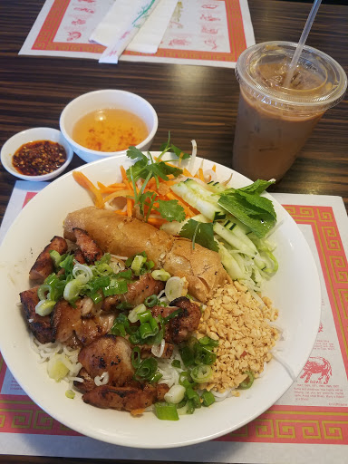 Vietnamese Restaurant «Saigon Palace Restaurant», reviews and photos, 401 Burnsville Pkwy, Burnsville, MN 55337, USA