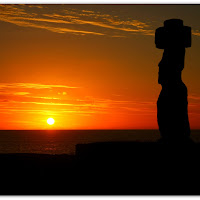 Moai al tramonto di 