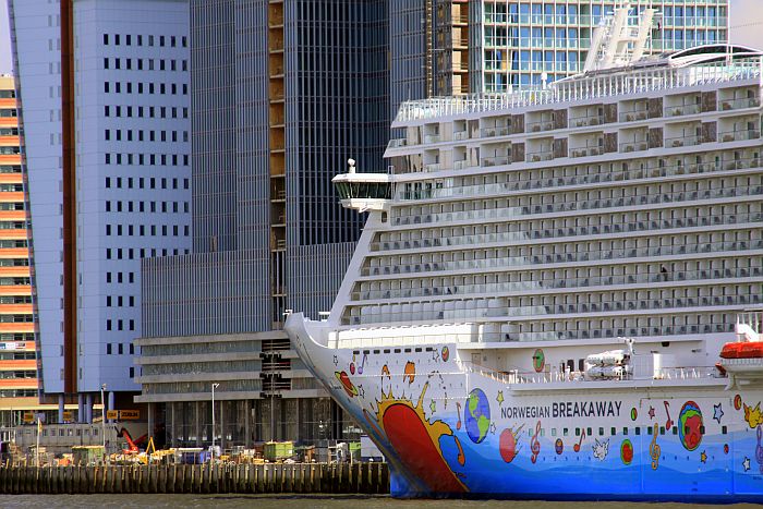 NCL - Norwegian Breakaway