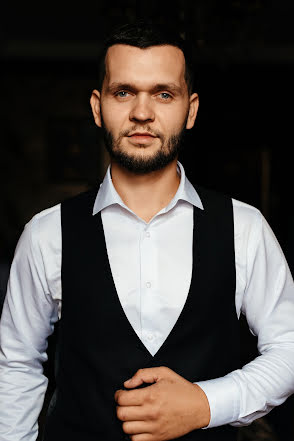 Hääkuvaaja Vasiliy Albul (albulvasily). Kuva otettu 24. syyskuuta 2019
