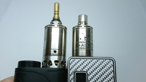 DSC 6459 thumb%255B2%255D - 【RDA】「ACHILLES II RDA by Titanium MODS」（アキレス2RDA)エングレービング付モデルレビュー！フルチタンボディで軽量、英雄アキレスの掘りが所有欲を満たしてくれるフレーバーチェイサー御用達モデル！【ドリッパー/フレーバー/電子タバコ】