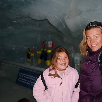 JUNGFRAUJOCH 04-08-2011 12-48-42.JPG