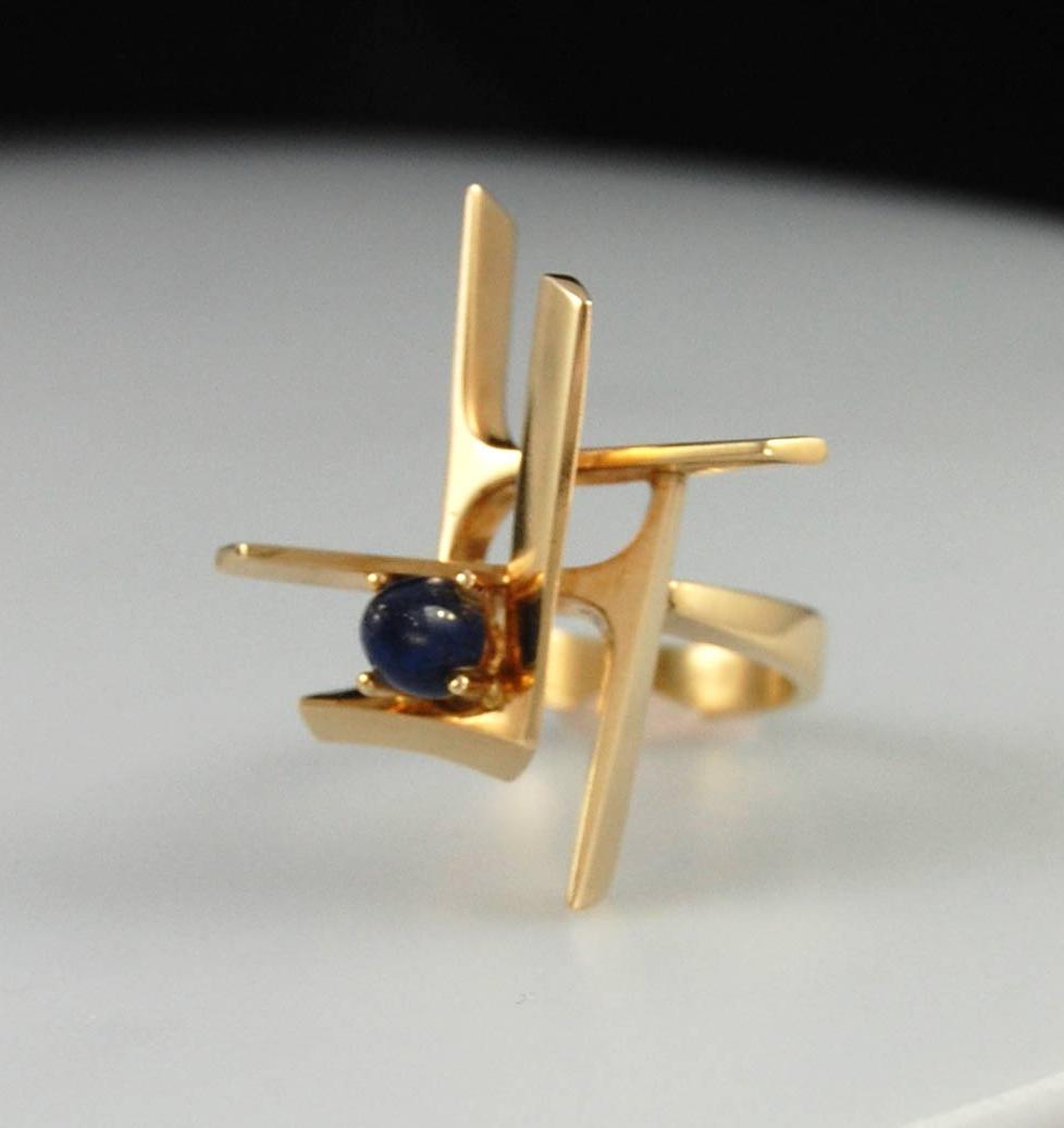 lapis cabochon with gold