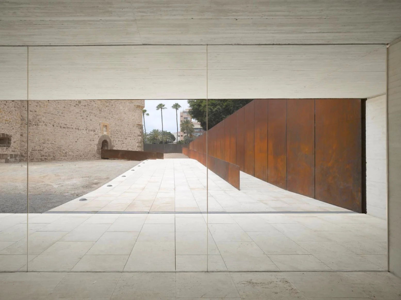 Castillo de la Luz Museum Extension by Nieto