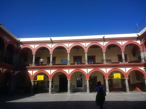 Bachillerato Gabino Barreda, Calle 3 Sur 904, Centro, 72000 Puebla, Pue., México, Escuela | PUE