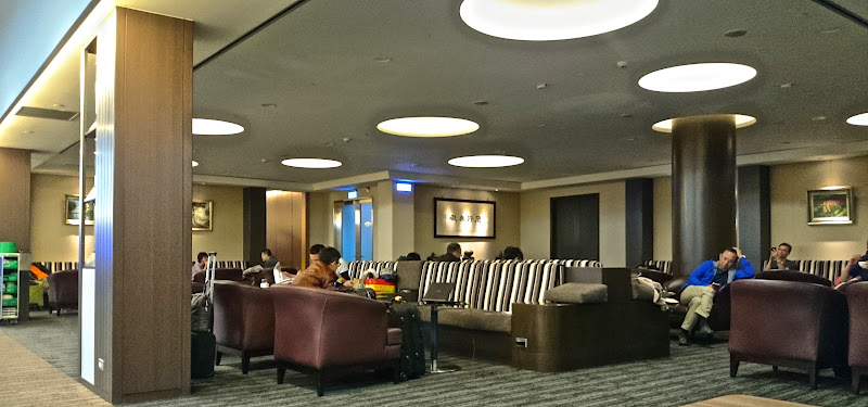 DSC 0800 - REVIEW - EVA Air Business Class Lounges Taipei (The Infinity, The Star)