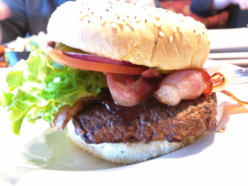 Boston Pizza