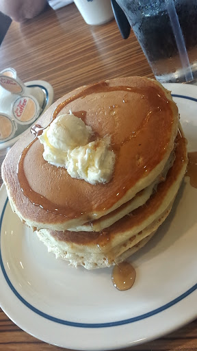 Restaurant «IHOP», reviews and photos, 5316 Lakewood Blvd, Lakewood, CA 90712, USA