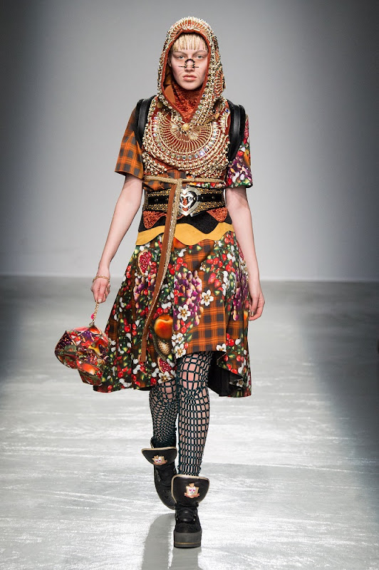 Manish Arora Fall/Winter 2015: Unleashing Fantasy Warriors | FAFAFOOM ...