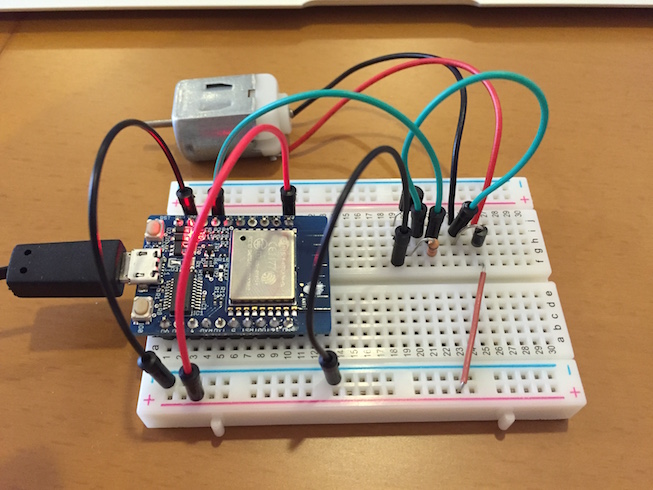 esp_with_dcmotor_circuit.jpg