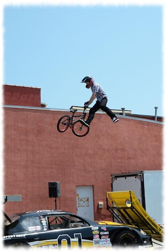 Bmx Stunts Wallpaper Pics