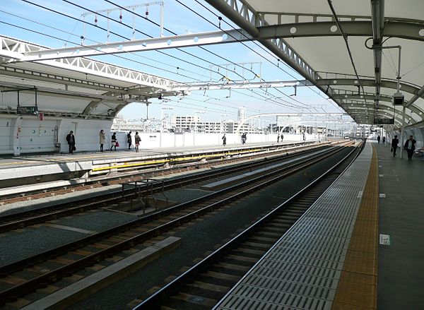 파일:external/upload.wikimedia.org/600px-Takatsu-Sta-Platform.jpg