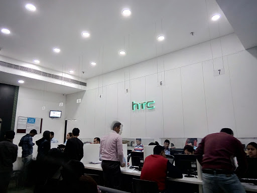 HTC service centre, Shop No F 35A& F 35B, Plot No 1, 1st Floor, East Delhi Mall (EDM), Chaudhary Charan Singh Marg, Kaushambi, Ghaziabad, Uttar Pradesh 201012, India, Mobile_Phone_Repair_Shop, state DL