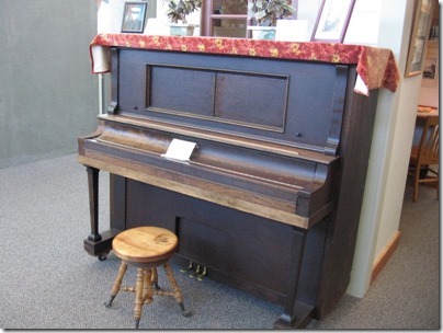 IMG_7939 1924 Theater Piano at the Columbia Gorge Interpretive Center Museum in Stevenson, Washington on July 3, 2009