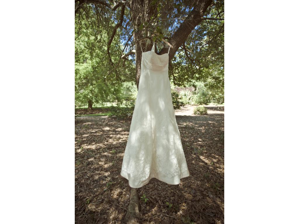 Used Melissa Sweet Second hand Wedding Dress  2100 USD Save 60  Size 6