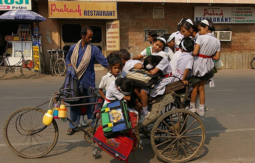 School+bus+accident+in+india