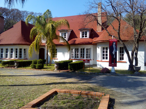 Museo Julio Galán, Adolfo E. Romo 1428, Campestre, 26344 Santa Rosa de Múzquiz, Coah., México, Museo | COAH