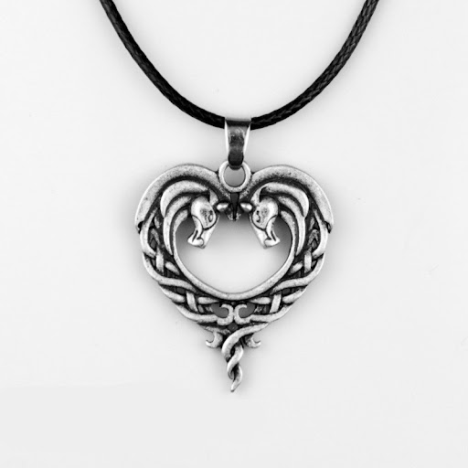 Title 1, Double horse head necklace