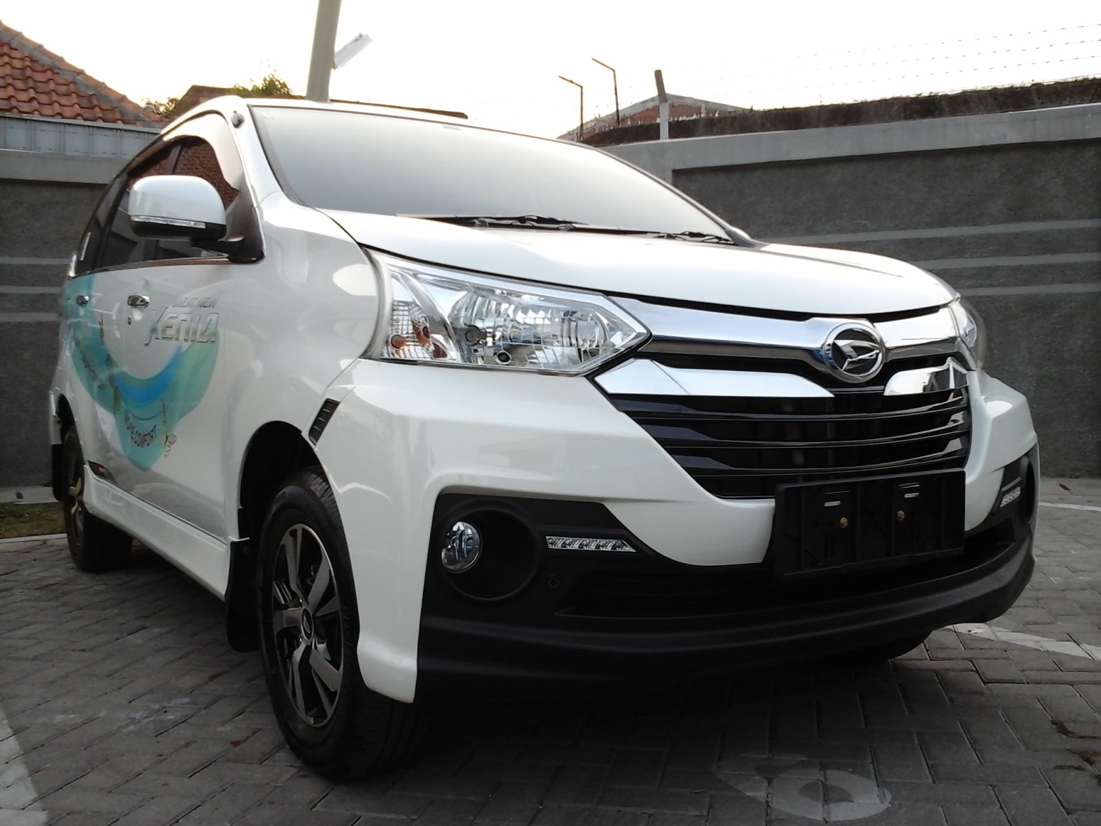 60 Gambar Modifikasi Rental Mobil Avanza Terupdate Dinding Motor