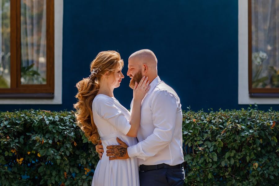 Wedding photographer Marina Kot (kot2018). Photo of 9 October 2020