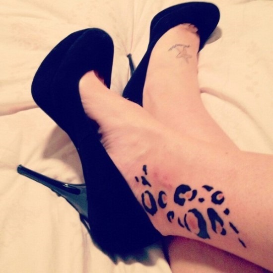 leopard_print_tornozelo_tatuagem leopard_print_tornozelo_tatuagem
