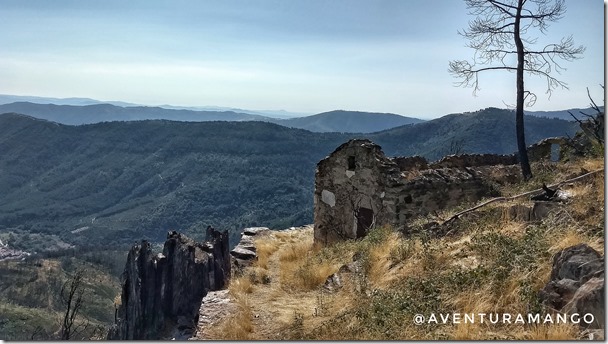 Ruínas na Trilha das Faias - Serra da Estrela