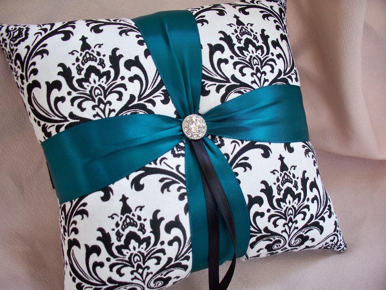 Madison Damask White Teal or