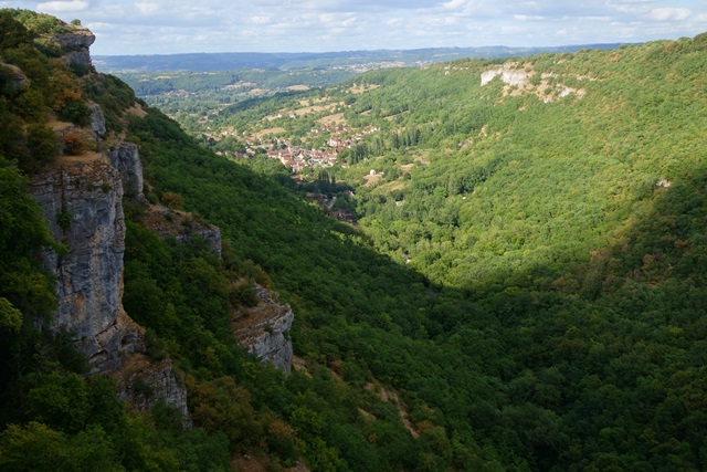 6, Sarlat-la-Caneda. Turenne. Collonges-la-Rouge. Carennac. Loubressac. Autoire. - De viaje por Francia: diarios, viajes y excursiones en coche. (35)