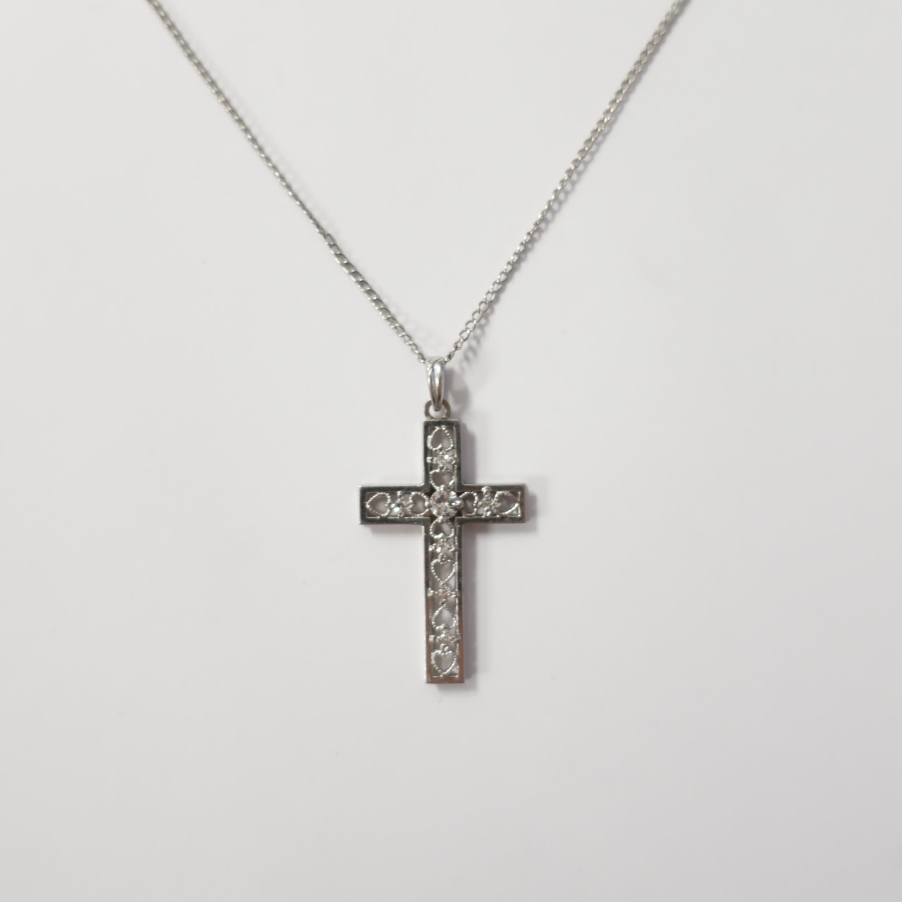 10K White Gold and Diamond Cross Pendant Necklace