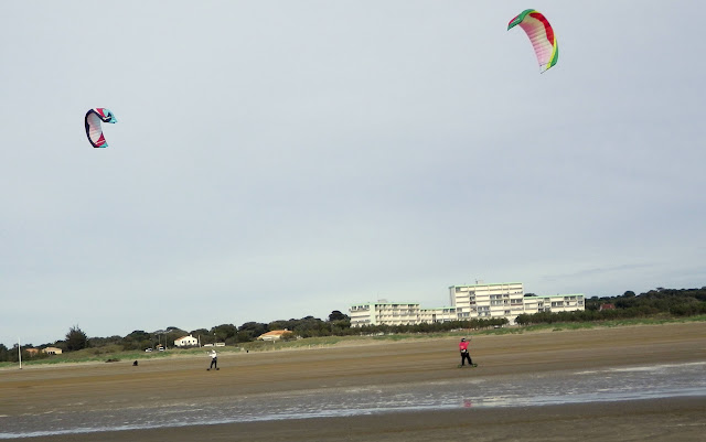 Vers l'estuaire de la Loire (Pornichet/LaBaule, St Brévin...) au fil du temps... - Page 20 Stbrevin_mtb_032w