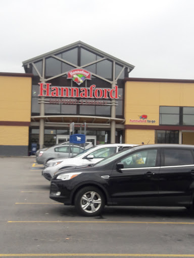 Grocery Store «Hannaford Supermarket», reviews and photos, 201 John E Devine Dr, Manchester, NH 03103, USA