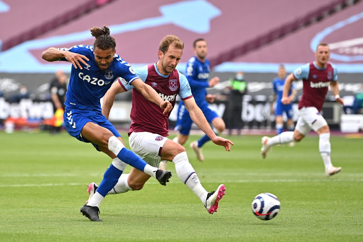 Dominic Calvert-Lewin of Everton scores his side's first goal in the Premier League match against West Ham at London Stadium on May 9, 2021 in London