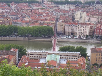 2007.07.06-007 vue de l'esplanade de Fourvière